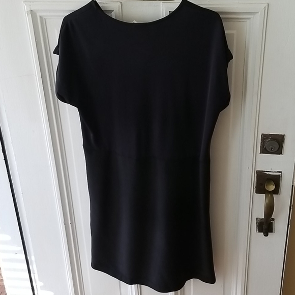 Drop Shoulder with Contrast Blocked Boutique Dress - Picture 6 of 7